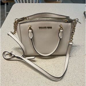 Michael Kors crossbody purse